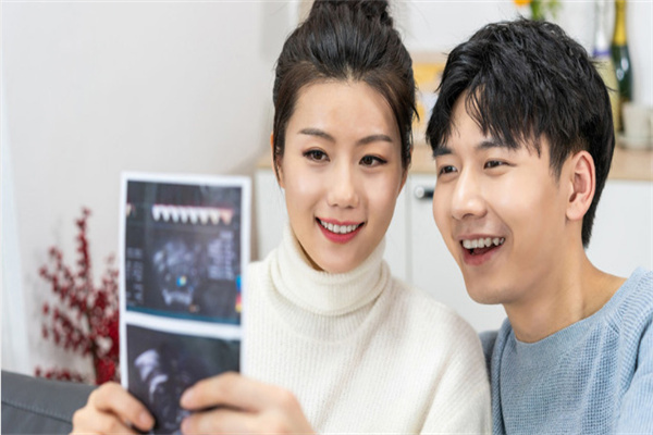 美国最出名的助孕排名TOP5重磅来袭啦！美国芮培优生优育医疗集团和美国幸福宝孕医院等人气榜！